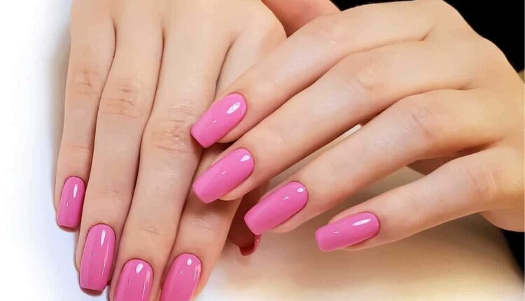 Como deixar suas unhas fortes sem gel com um truque simples