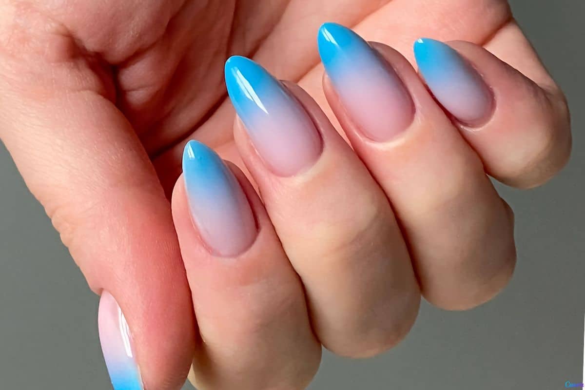 Essa tendência de unha degradê voltou com força total