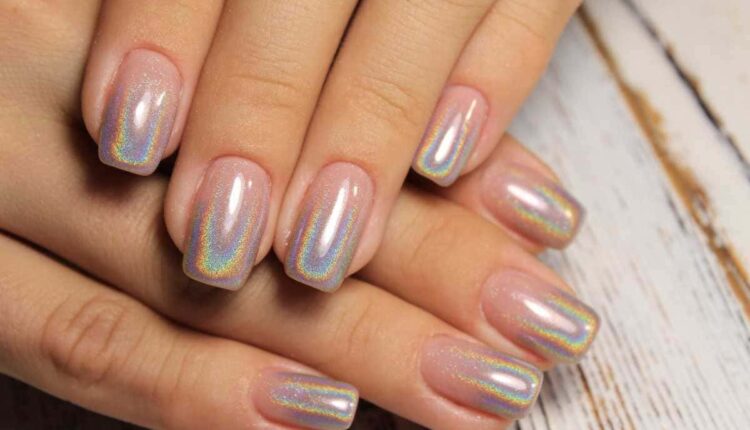 O detalhe simples nas unhas que virou febre entre as amigas