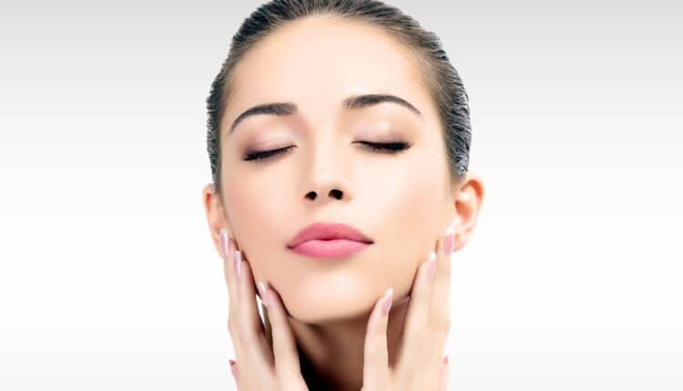 O melhor botox caseiro mora na fruteira da sua casa e você não fazia ideia disso até o momento; veja qual é a fruta que tem esse tipo de poder.