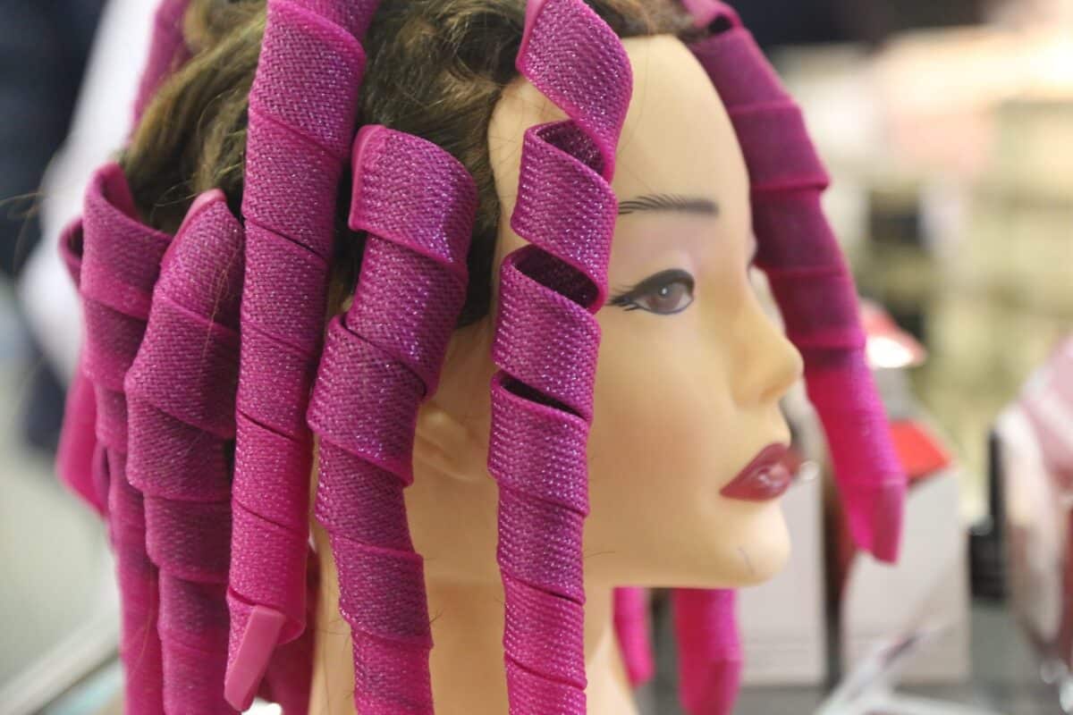 Talvez a cabeça cheia de bob de cabelo pareça algo antigo, mas isso pode mudar com novas tendências de moda; entenda.