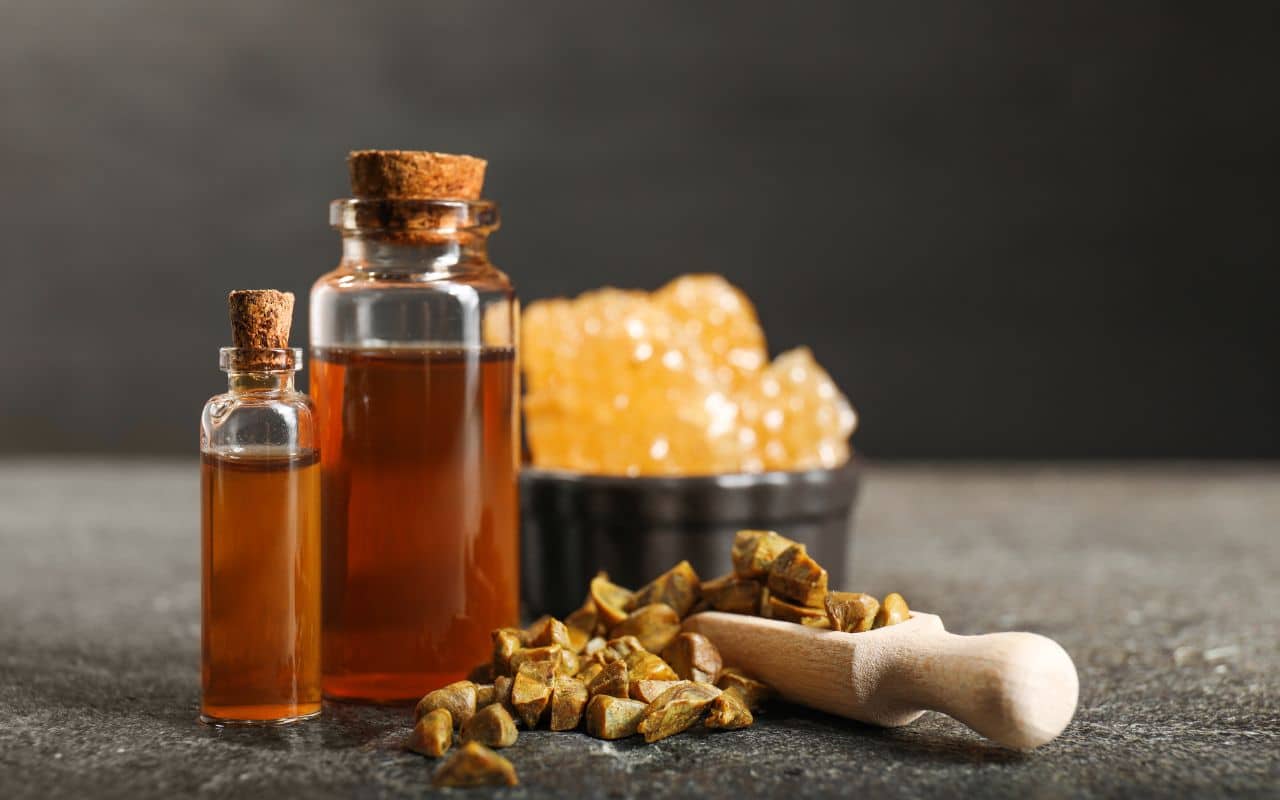 Usar propolis pode ser bem mais eficiente do que pomadas para as feridas; o produto natural cicatriza mais do que se pensa.