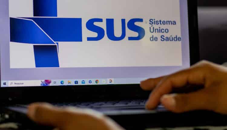 Novo método contraceptivo chega ao SUS e pode prevenir gravidez indesejada para muitas brasileiras; veja como funciona e as regras.