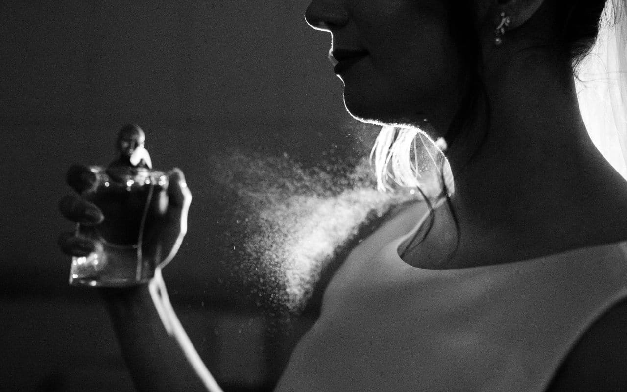 Perfumes doces combinam com o inverno e você pode ter um ótimo frasco gastando pouco em alguma loja O Boticário da sua cidade ou região; veja mais.