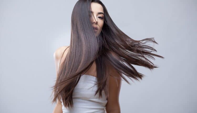 Aprenda quais são os cortes de cabelo que podem tirar vários anos da sua aparência; é sério mesmo e funciona de verdade.